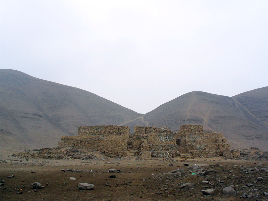 Piramide bij El Paraiso